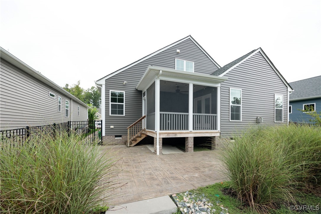 15730 Fishers Green Dr