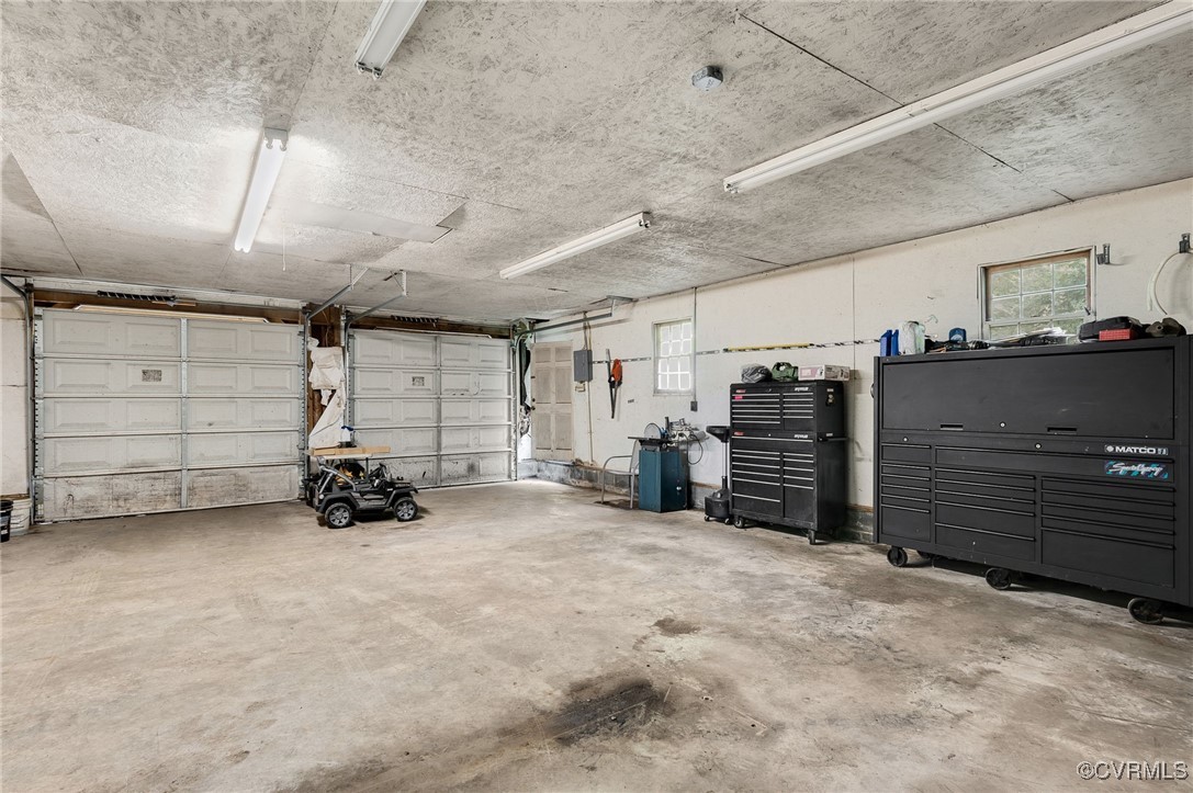 11503 Deep Hollow Ct