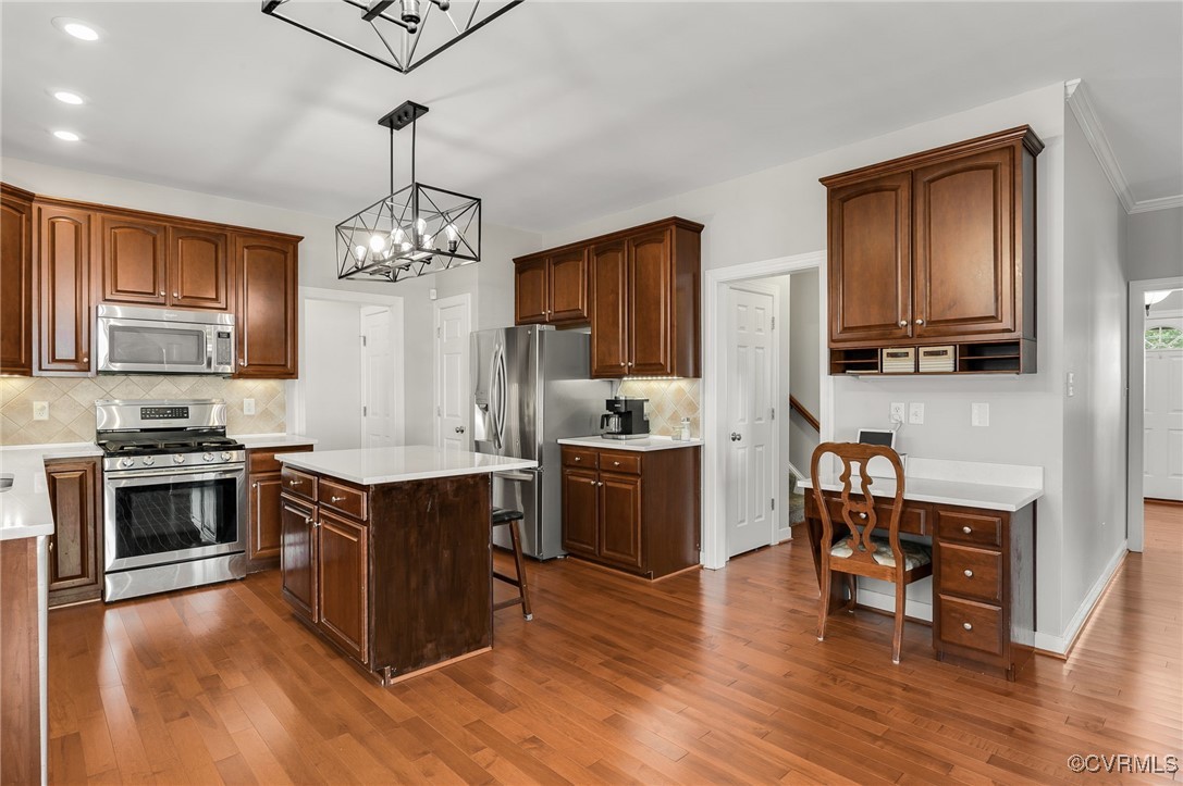 9641 Prince James Ter