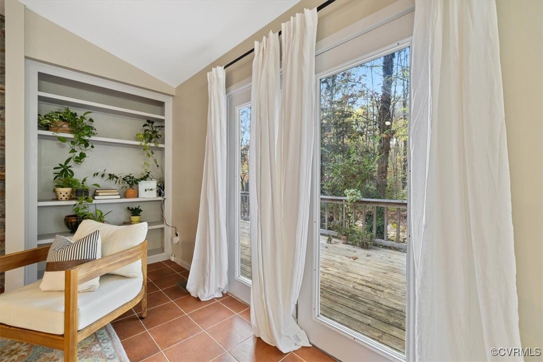 3016 Three Bridges Rd