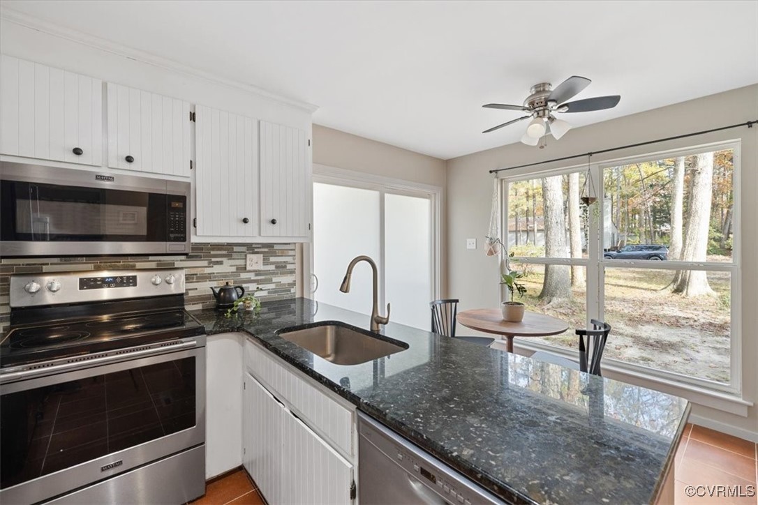 3016 Three Bridges Rd