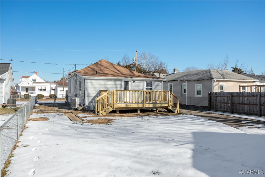411 Cloverhill Ave