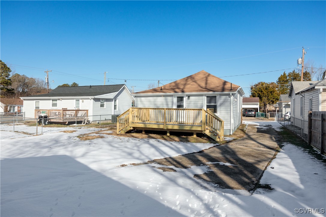 411 Cloverhill Ave