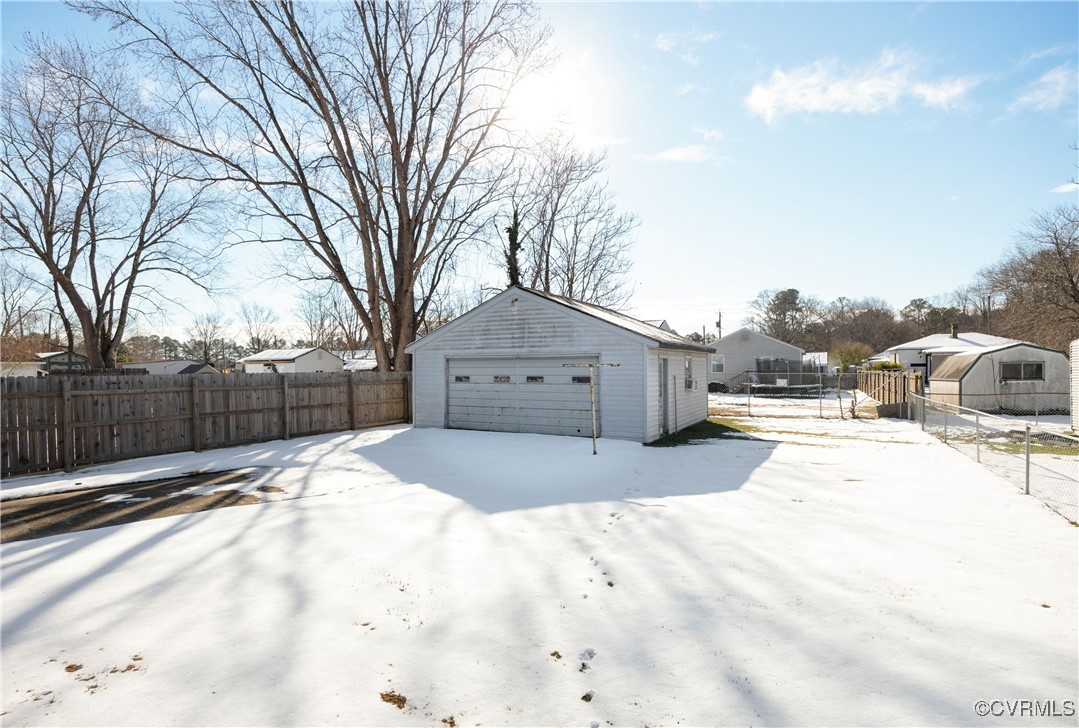 411 Cloverhill Ave