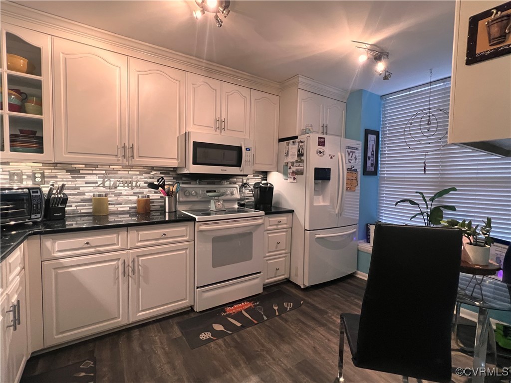 2846 Woodbridge Crossing Ct