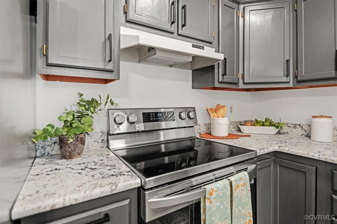 2842 Providence Creek Rd