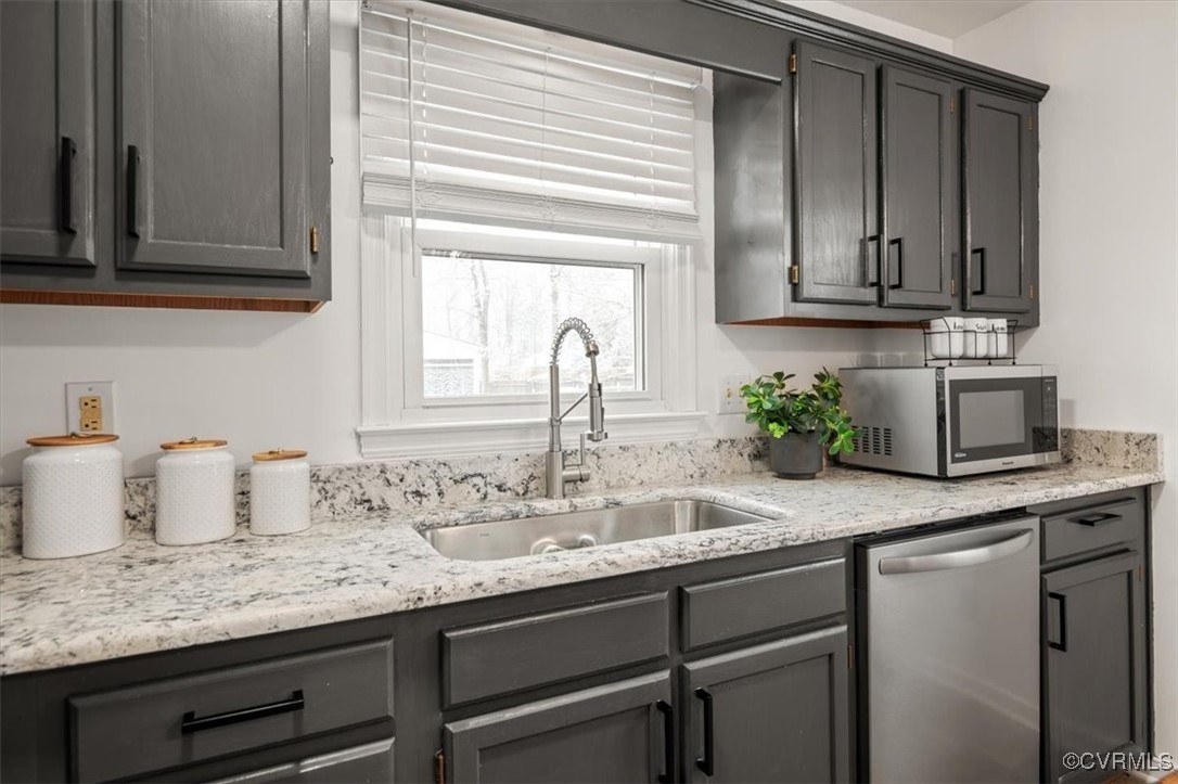 2842 Providence Creek Rd