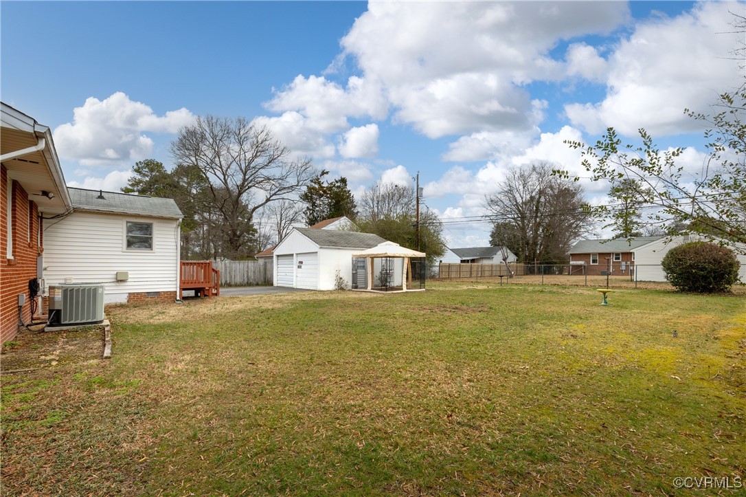 9707 Esmont Rd