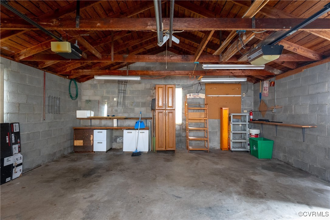 9707 Esmont Rd