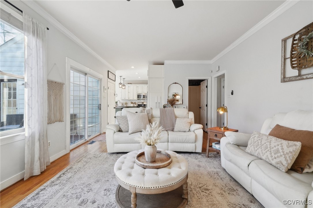 9150 Kings Charter Dr