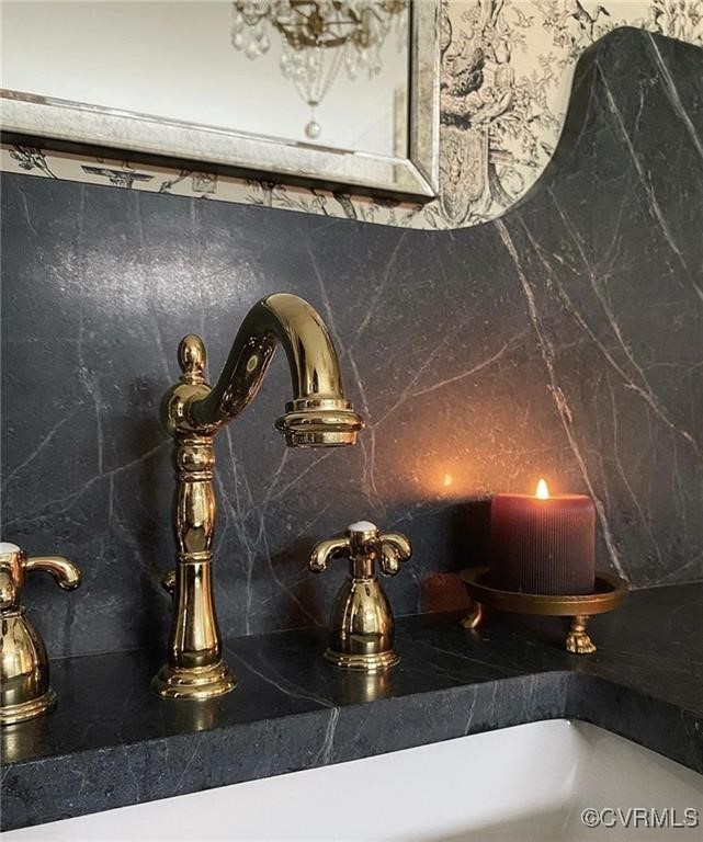 9444 Wickham Crossing Way