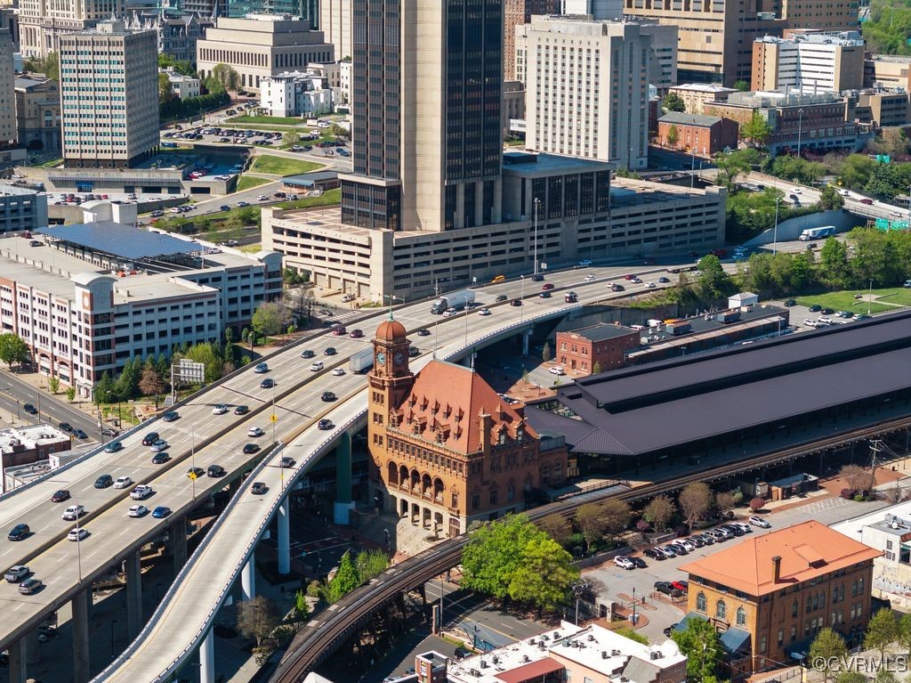 215 N 19th St Unit#U42