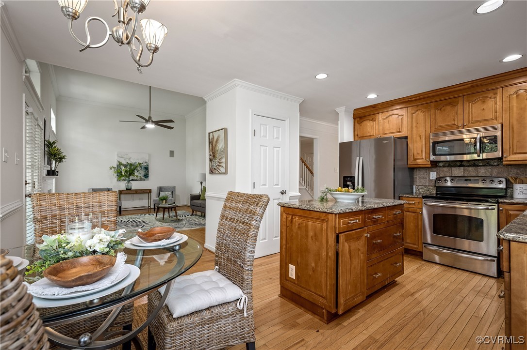 7718 Hampton Summit Pl