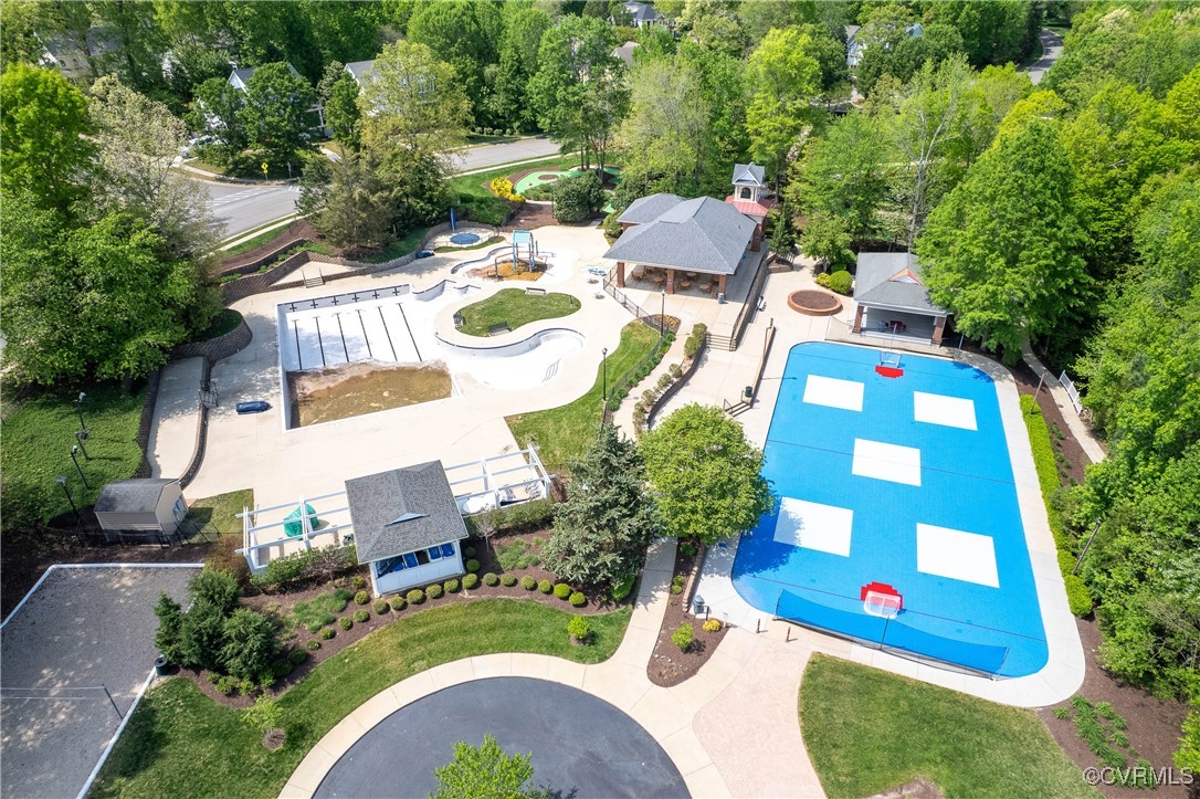 7718 Hampton Summit Pl