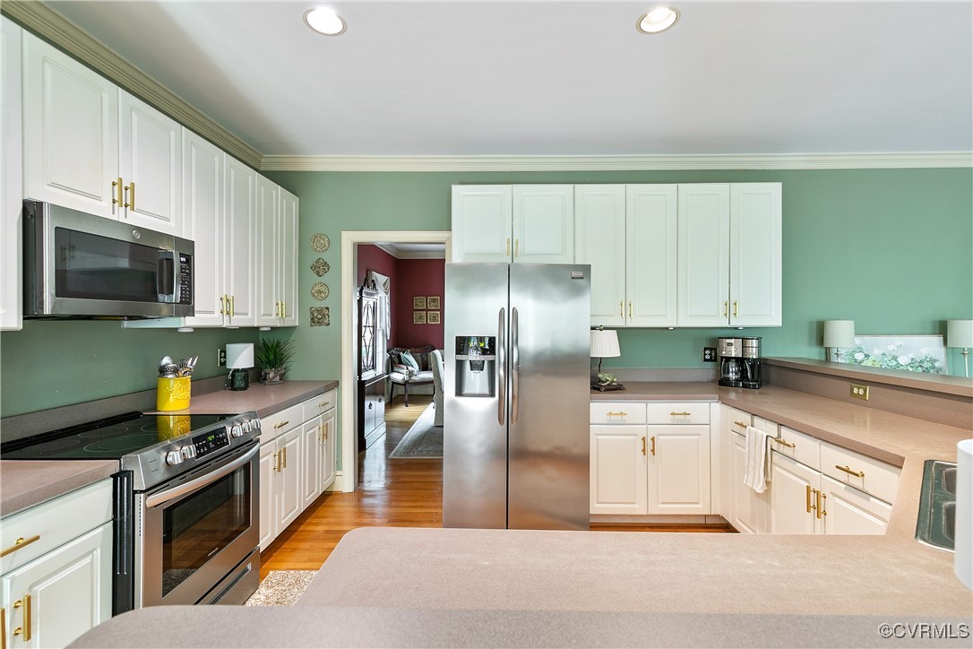 15301 Fox Briar Ct