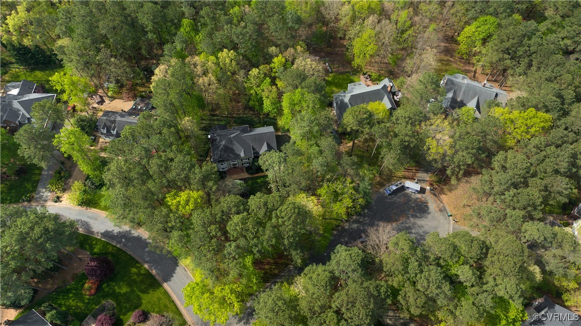15301 Fox Briar Ct