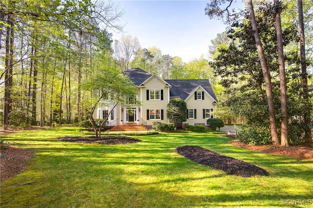 15301 Fox Briar Ct