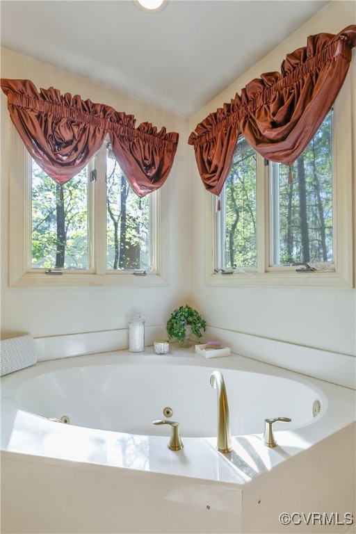 15301 Fox Briar Ct