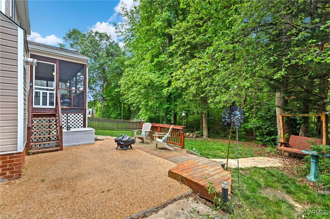 14713 Waters Shore Dr