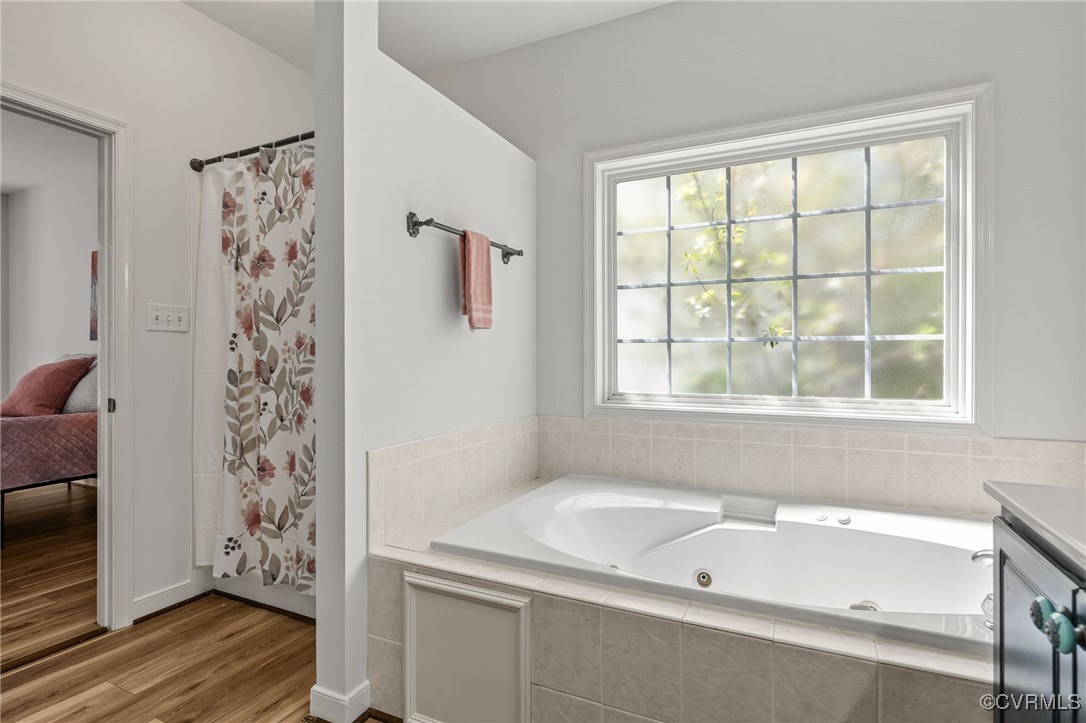 14713 Waters Shore Dr