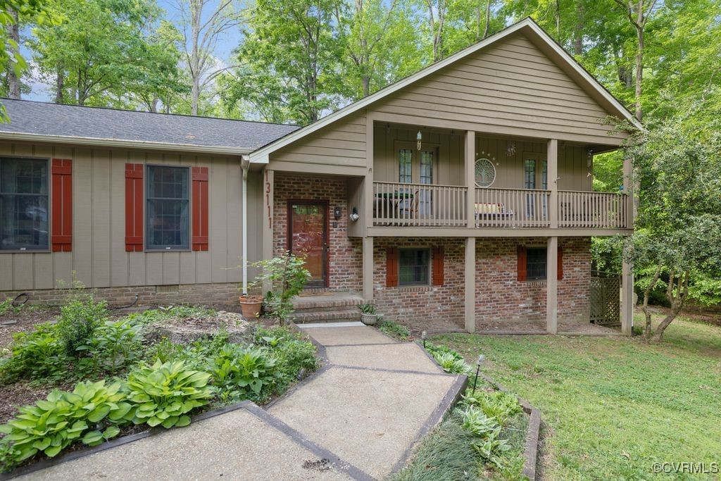 13111 Deerpark Dr