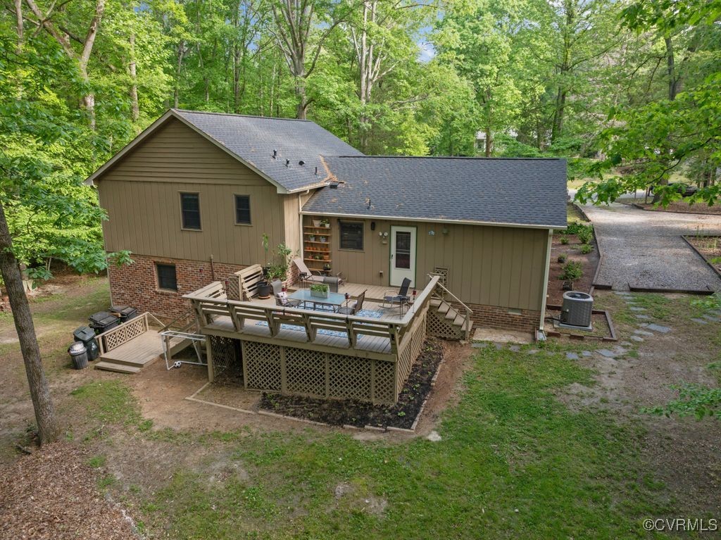 13111 Deerpark Dr