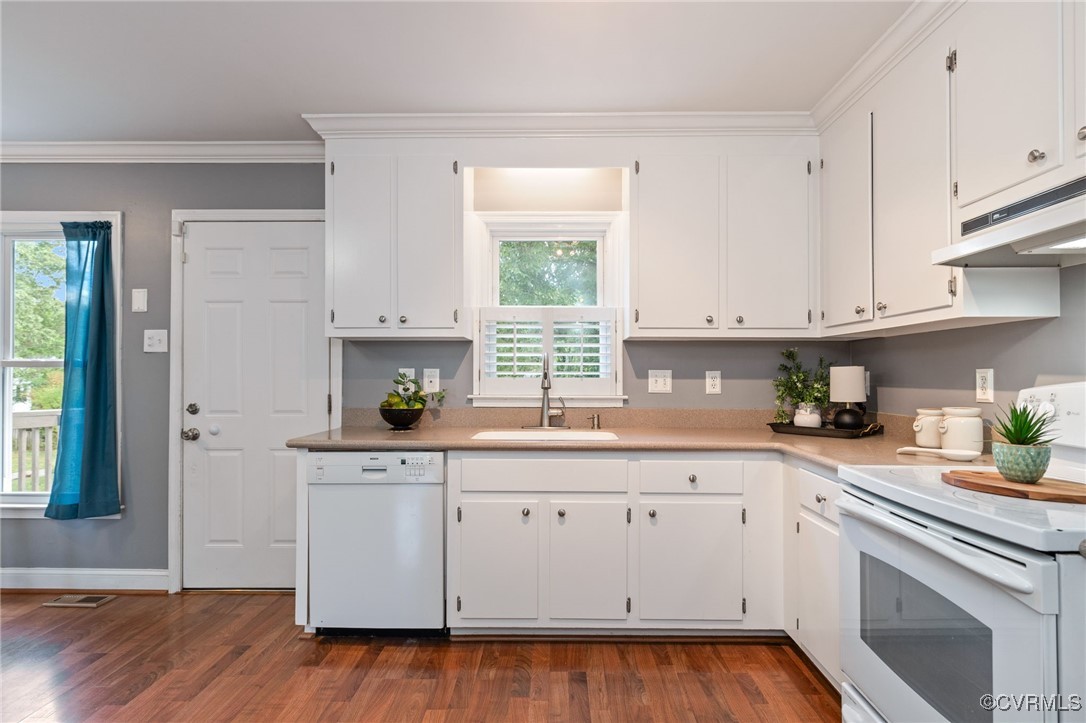 6181 Winding Hills Dr