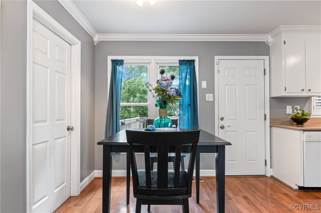 6181 Winding Hills Dr