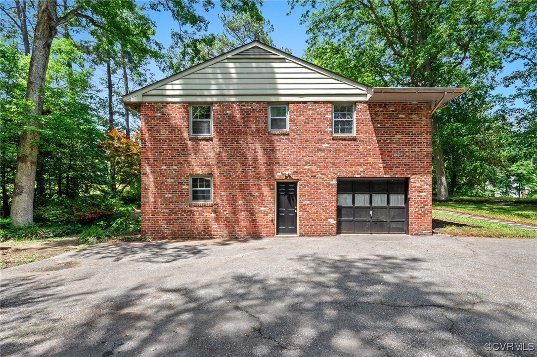 2808 Bicknell Rd