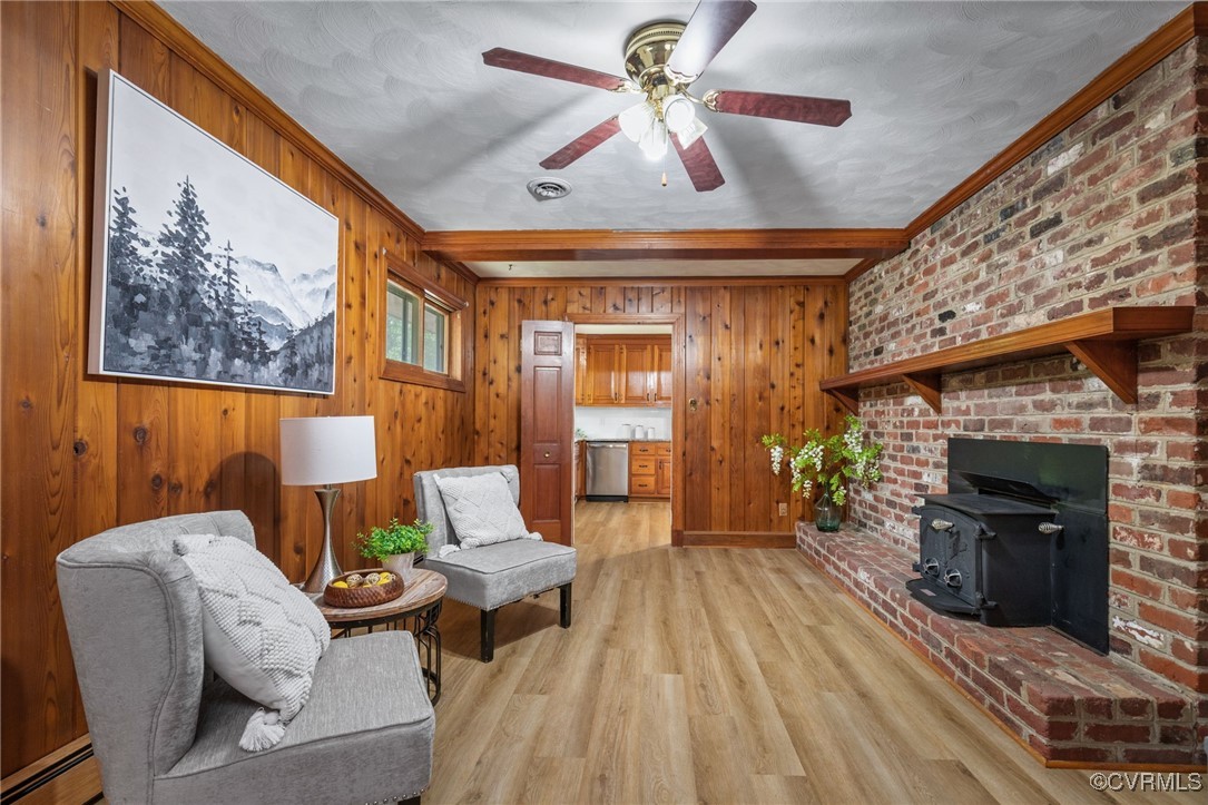 2808 Bicknell Rd