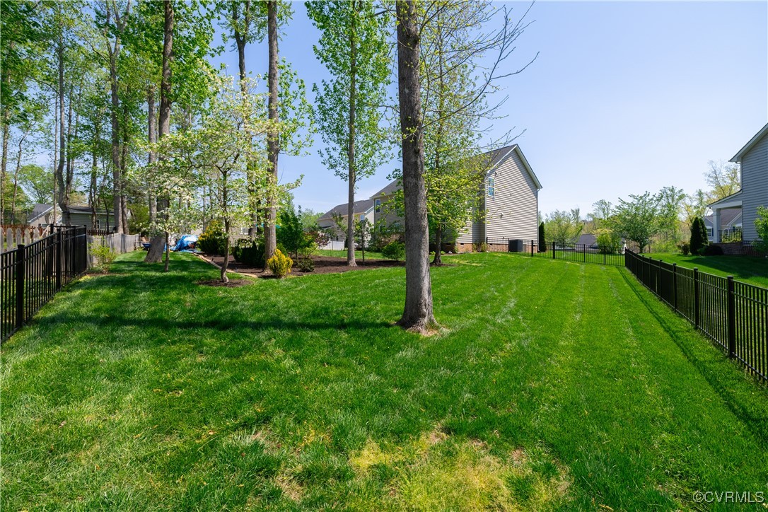 12806 Bailey Hill Pl