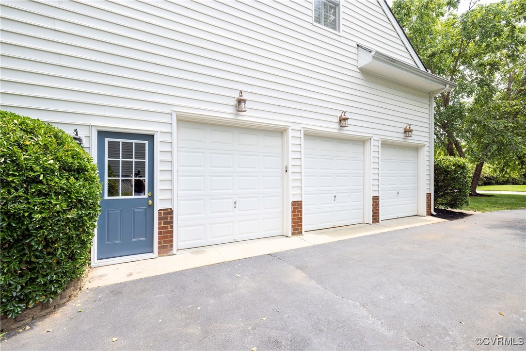 14006 Riverdowns North Mews