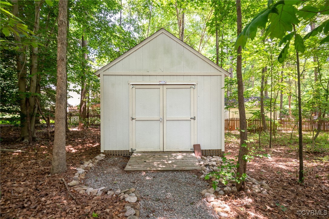 14221 Sylvan Ridge Rd