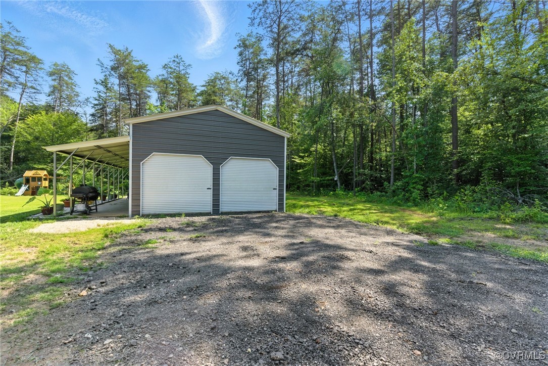 275 Freestyle Ln
