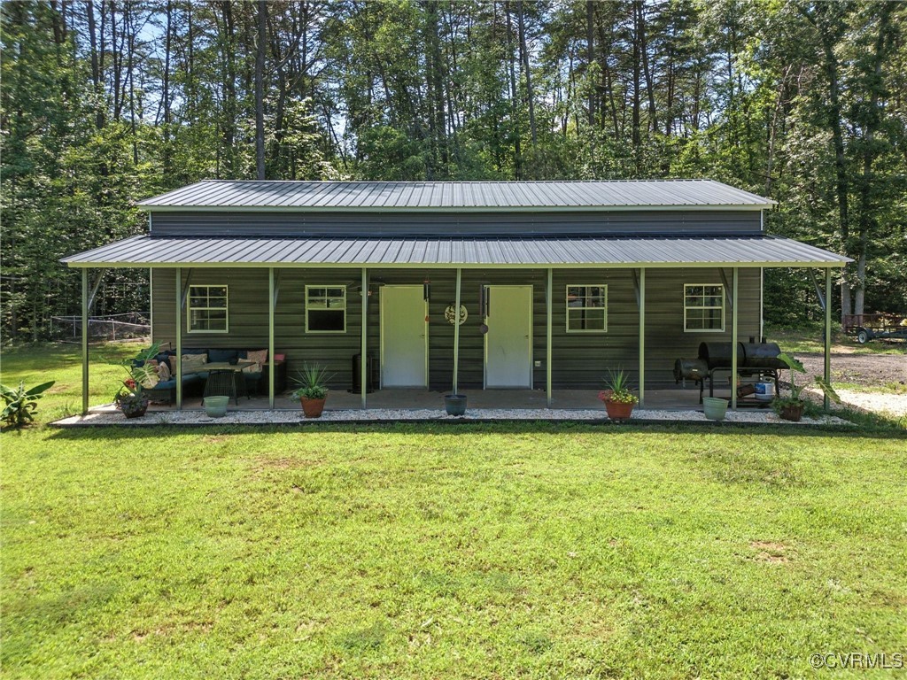 275 Freestyle Ln