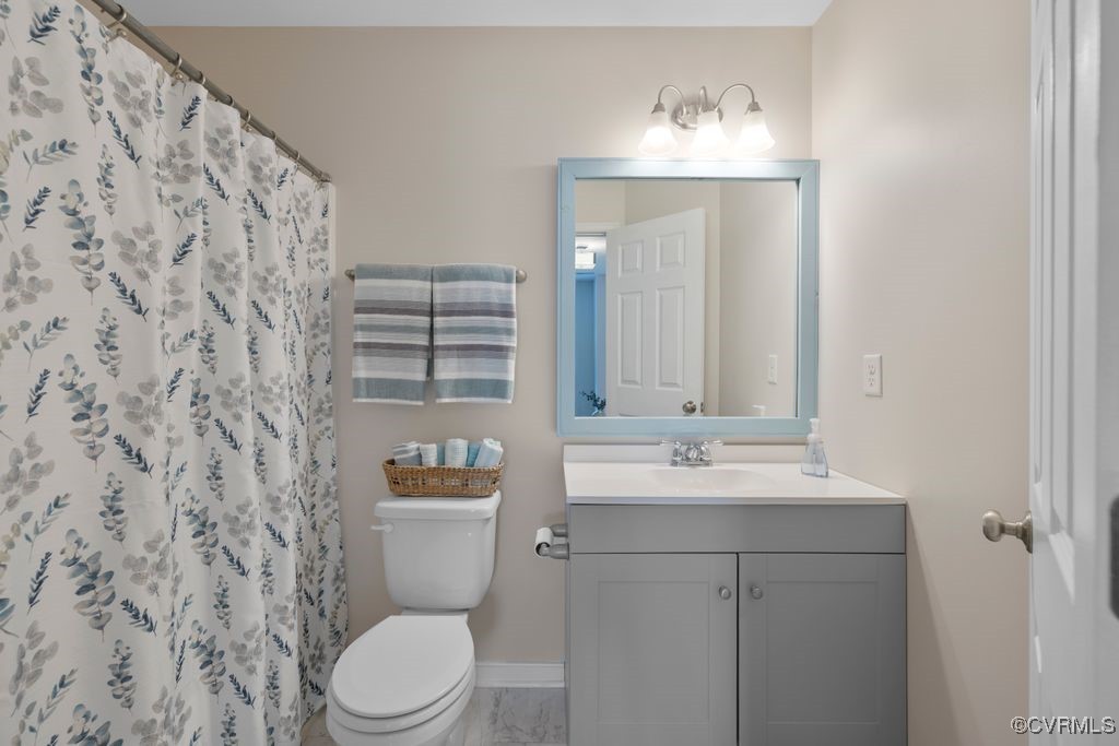 2510 Langdale Ter