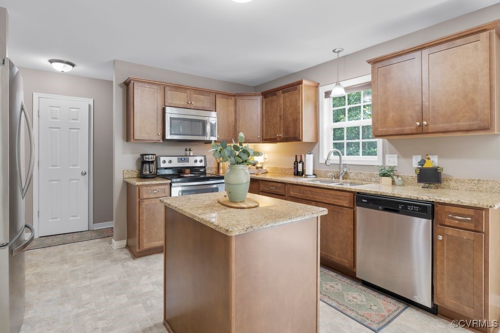 2510 Langdale Ter