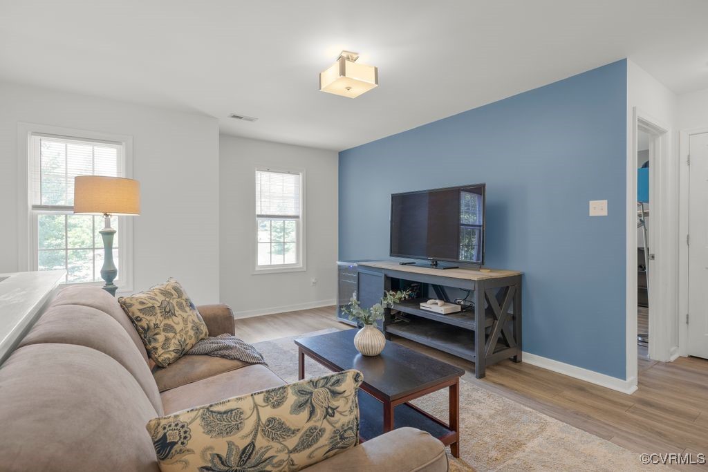 2510 Langdale Ter