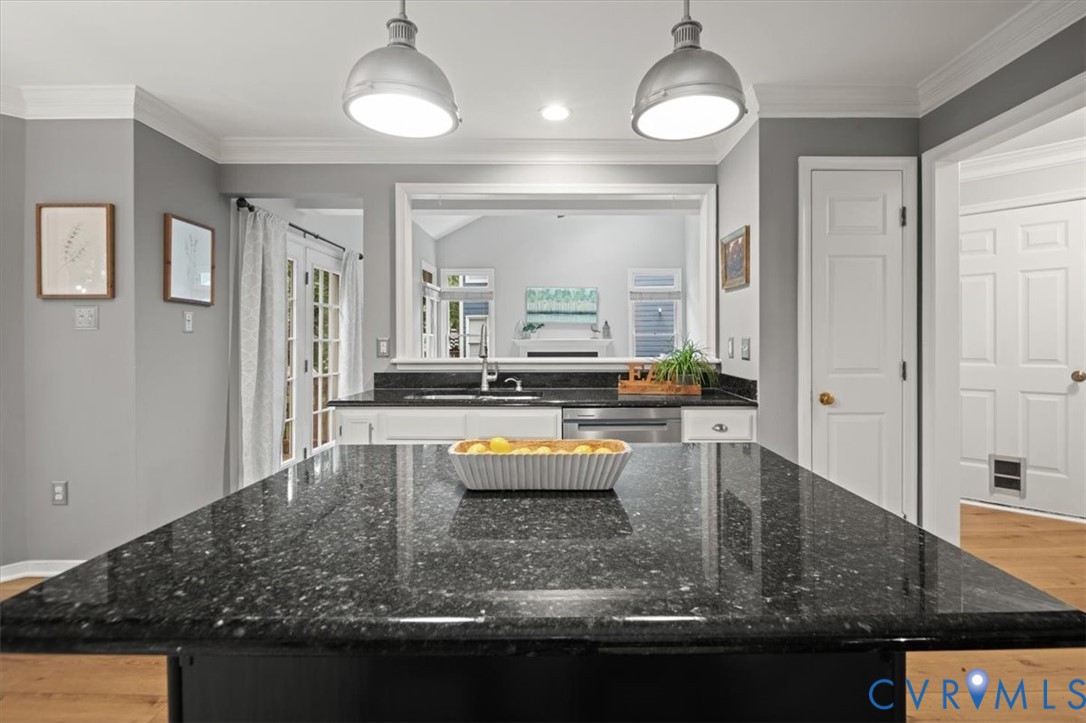 5506 Windy Ridge Ter