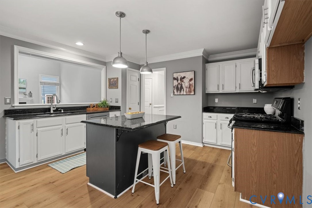 5506 Windy Ridge Ter