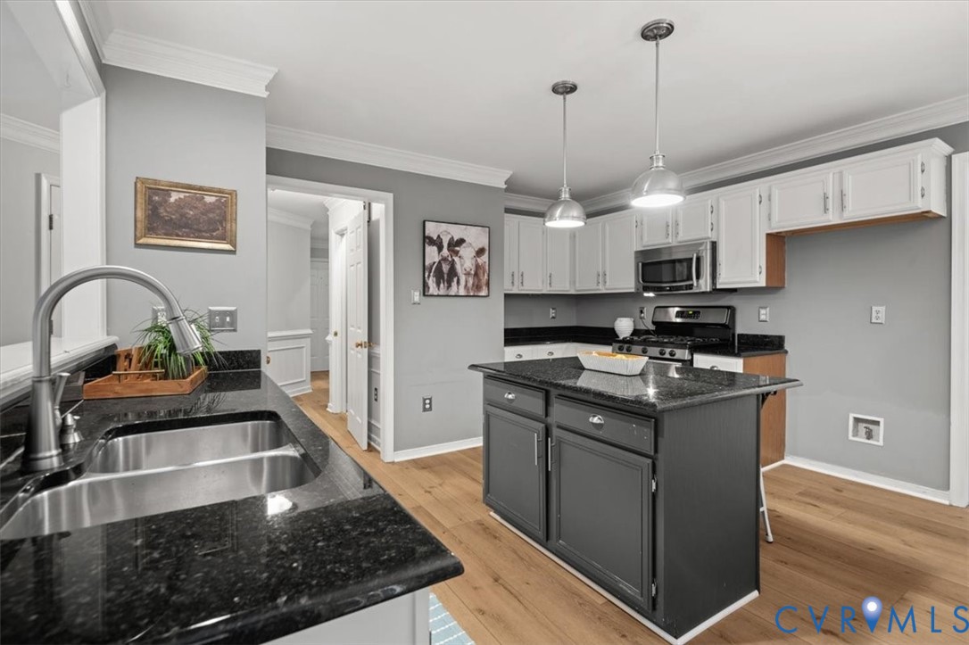 5506 Windy Ridge Ter