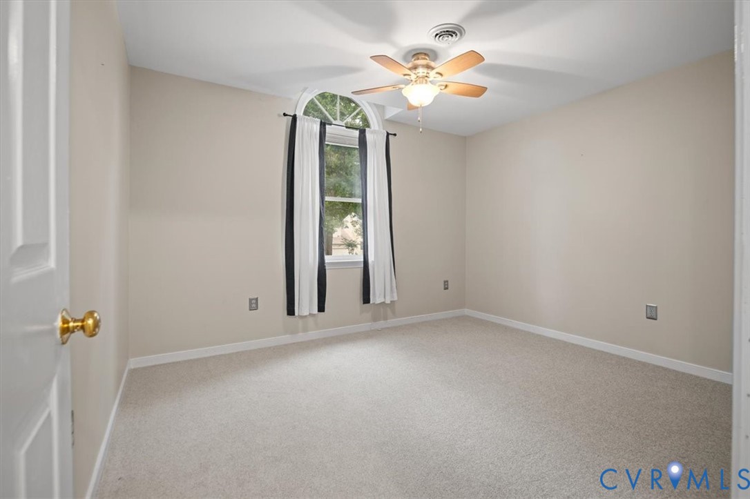 5506 Windy Ridge Ter