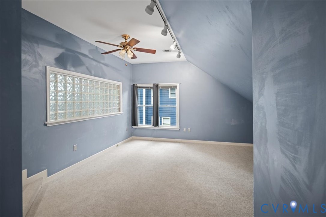 5506 Windy Ridge Ter