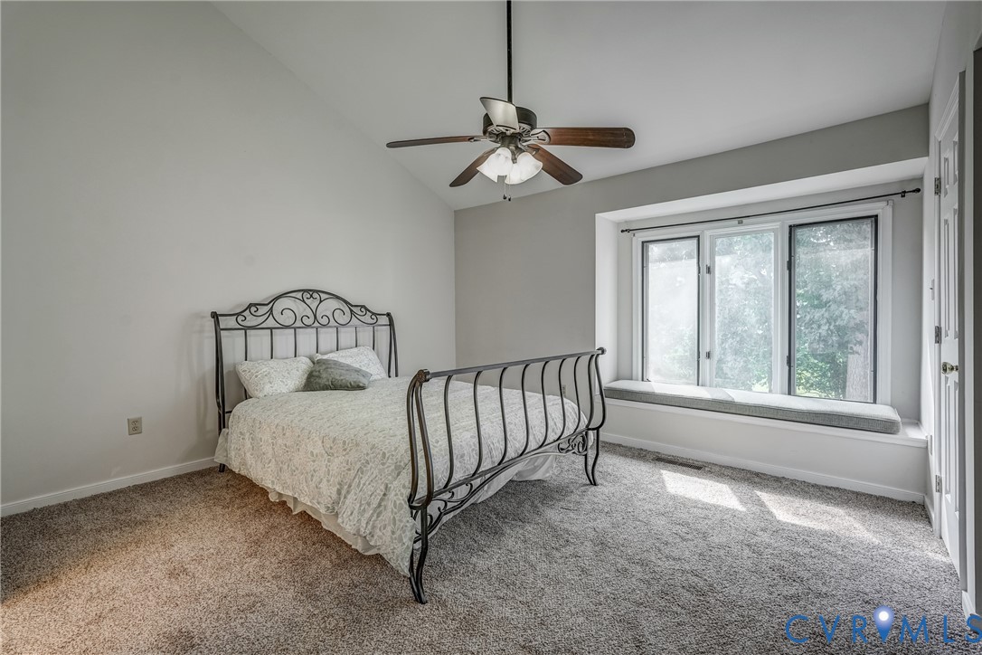 12255 Shore View Dr