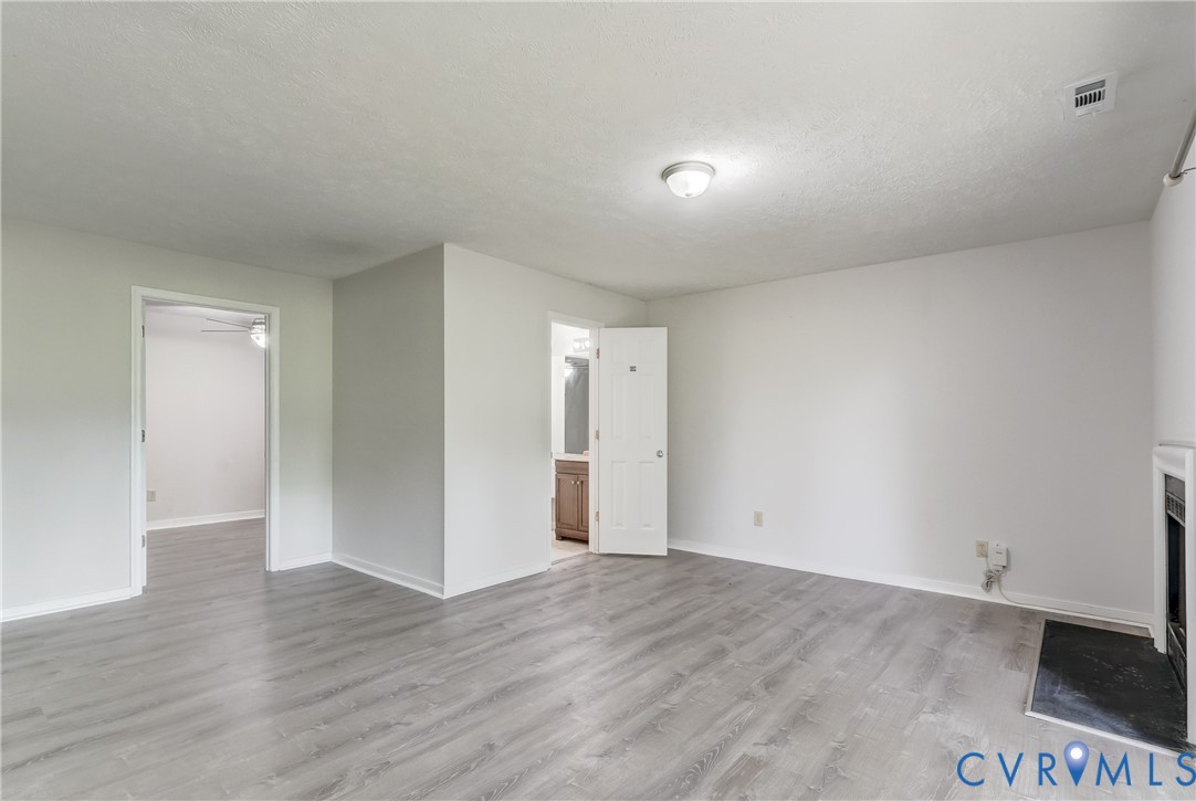 12255 Shore View Dr