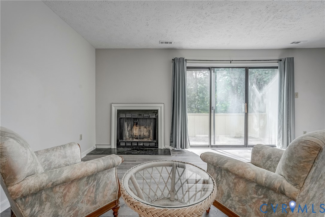 12255 Shore View Dr