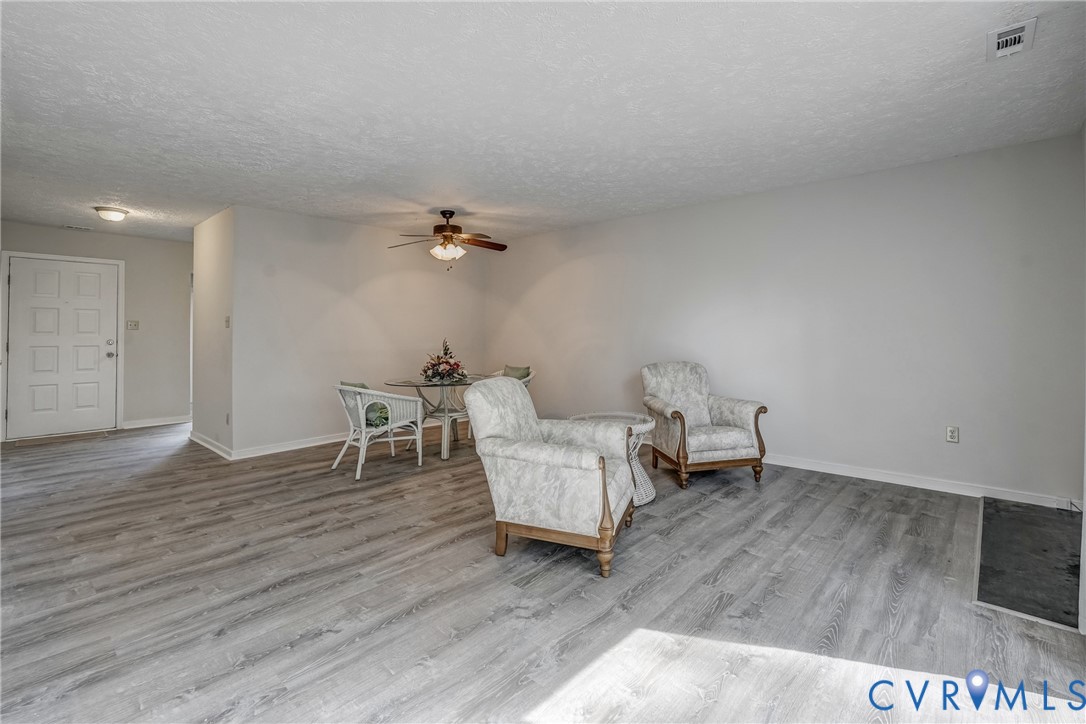 12255 Shore View Dr