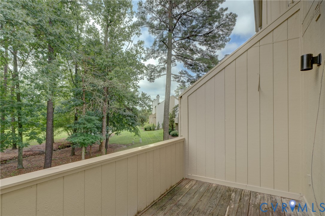 12255 Shore View Dr