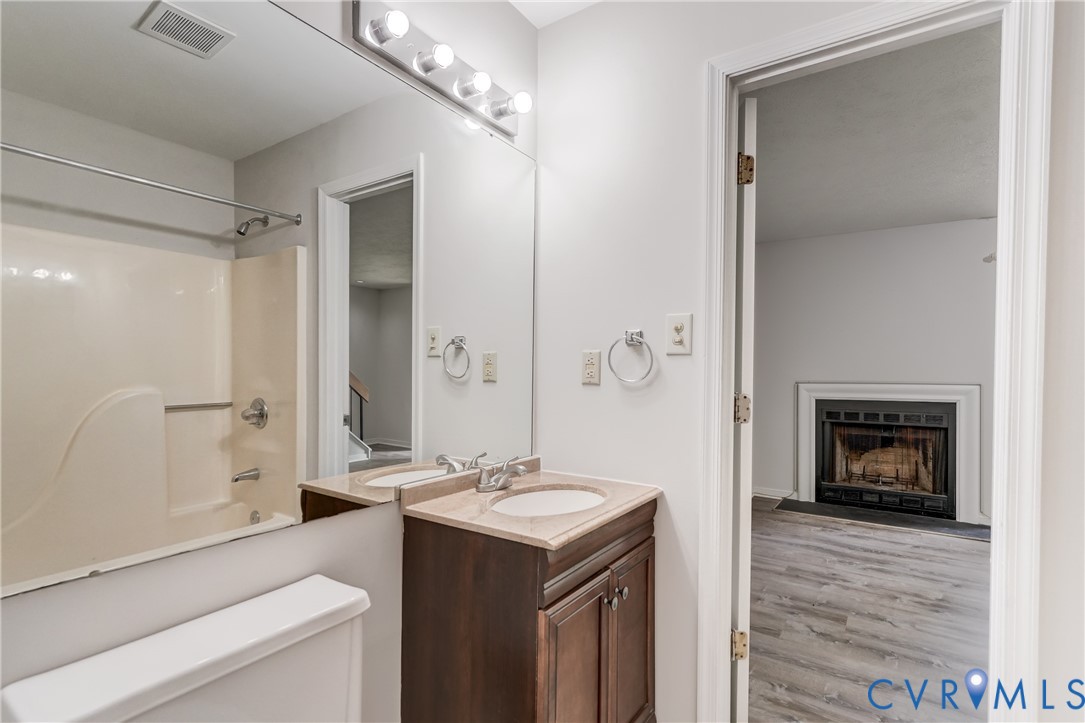 12255 Shore View Dr