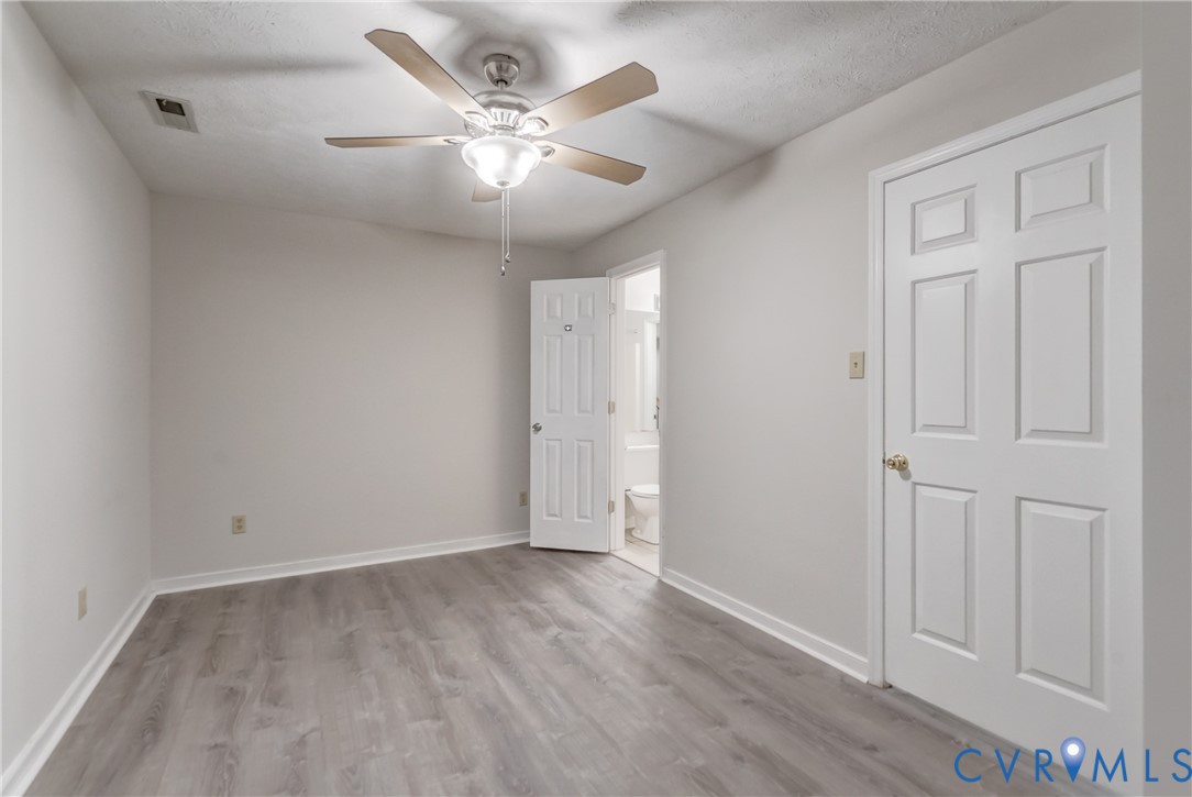 12255 Shore View Dr